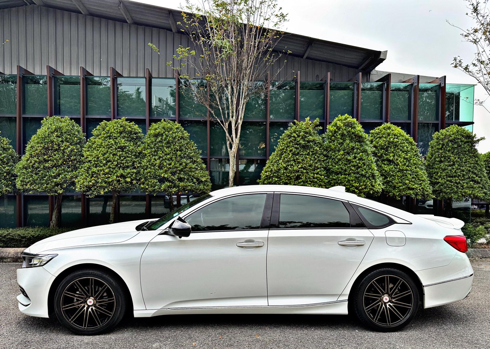 HONDA ACCORD 1.5 TC TURBO AUTO - Image 9