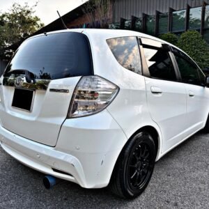 HONDA JAZZ HYBRID 1.3 AUTO
