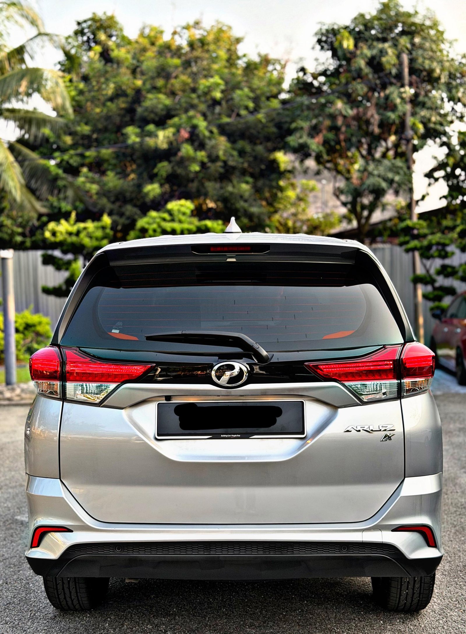 PERODUA ARUZ 1.5 X AUTO - Image 4