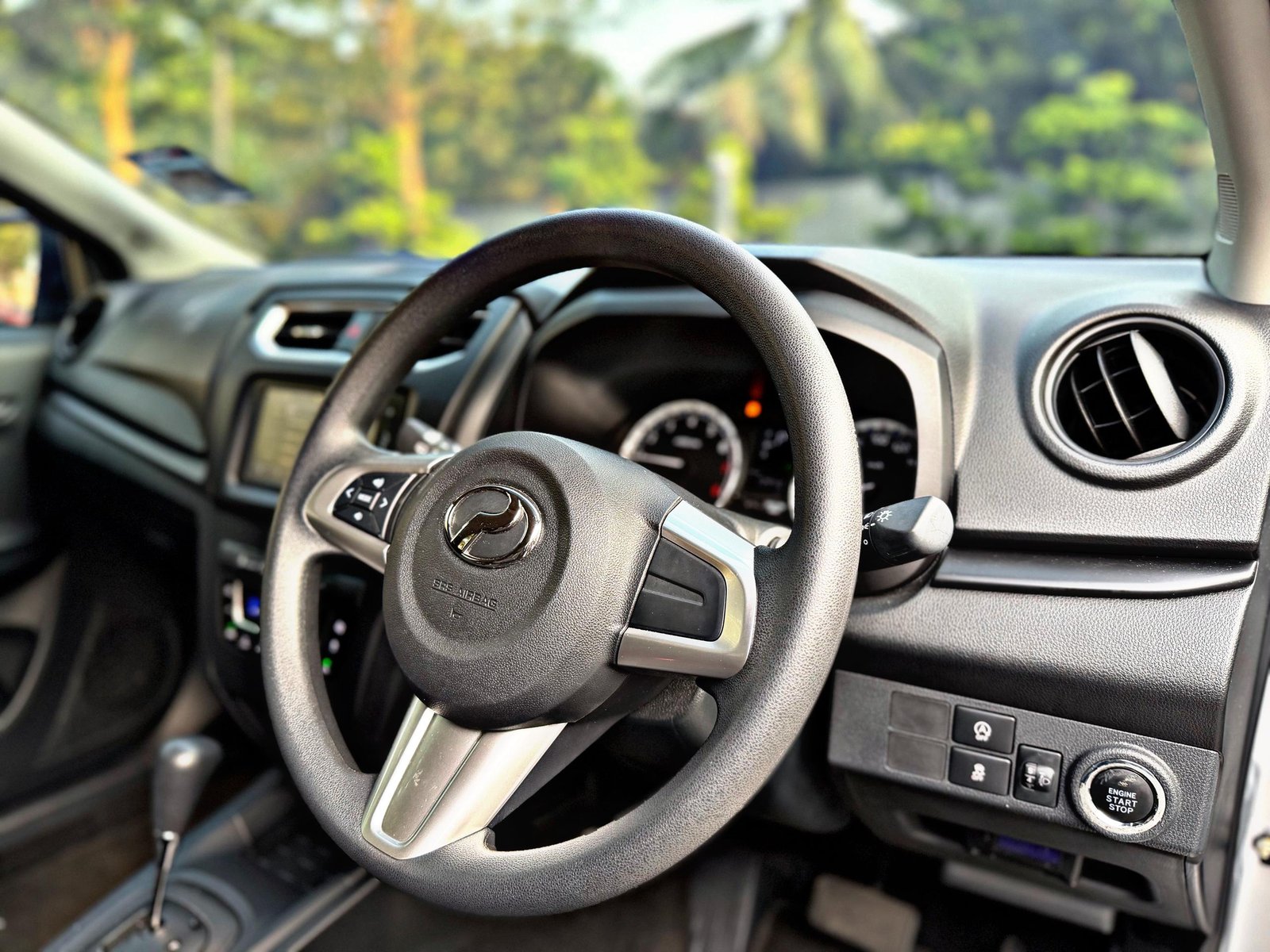 PERODUA ARUZ 1.5 X AUTO - Image 7