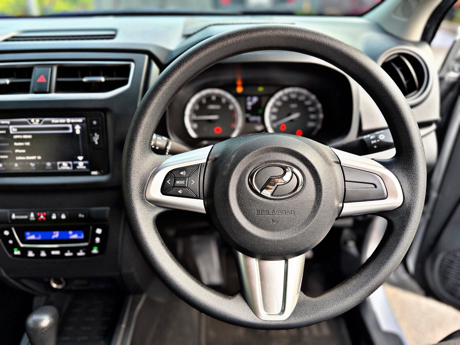 PERODUA ARUZ 1.5 X AUTO - Image 6