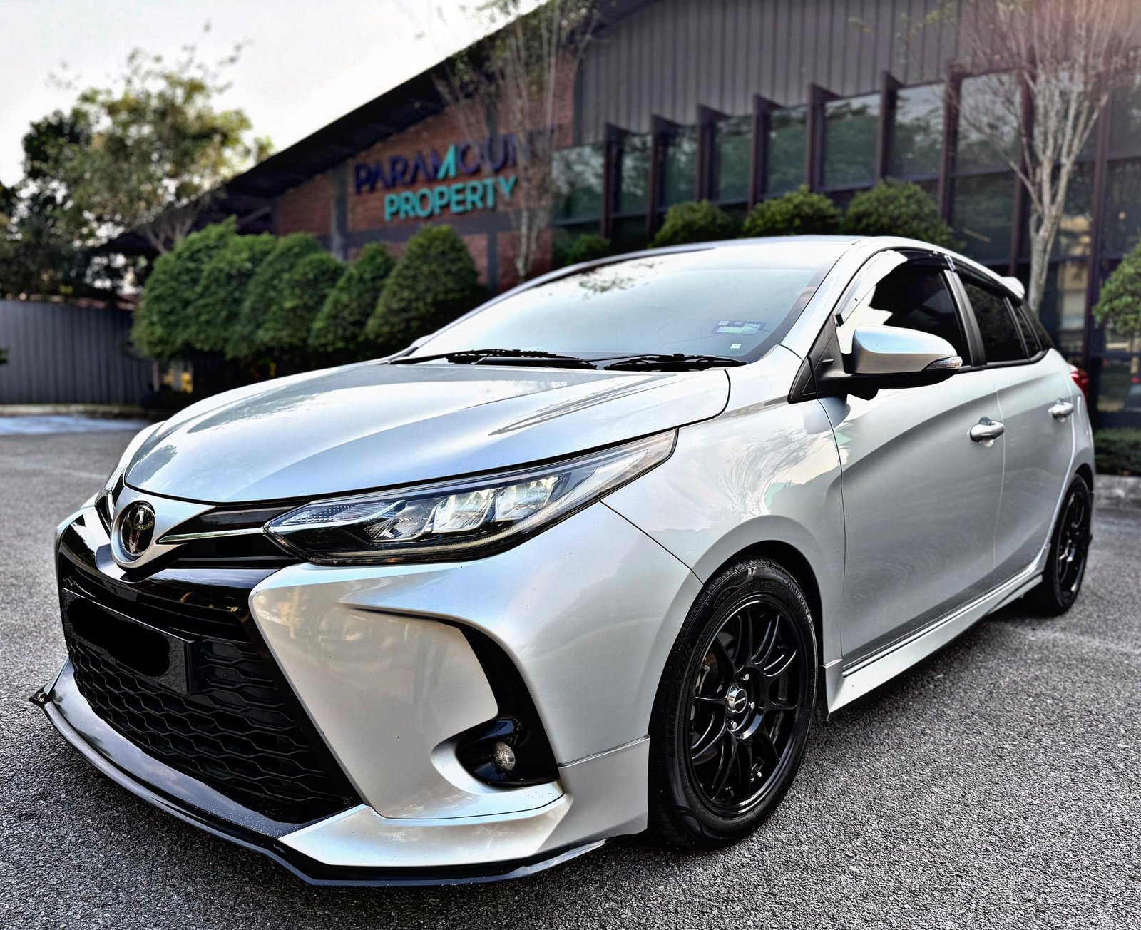 TOYOTA YARIS E SPEC 1.5 AUTO