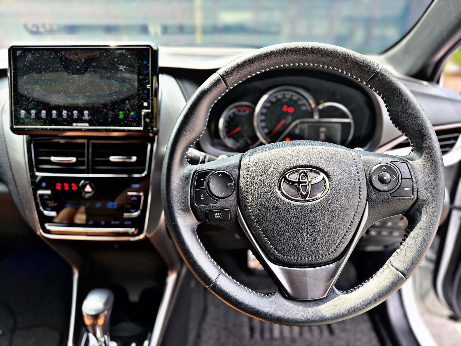 TOYOTA YARIS 1.5 G FULL SPEC AUTO - Image 8