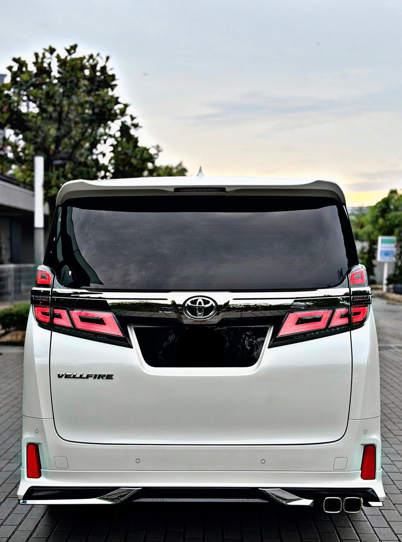 TOYOTA VELLFIRE ZG 2.5 AUTO - Image 4