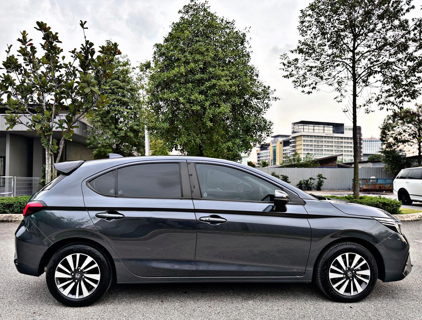 HONDA CITY HATCHBACK 1.5 (A) - Image 6