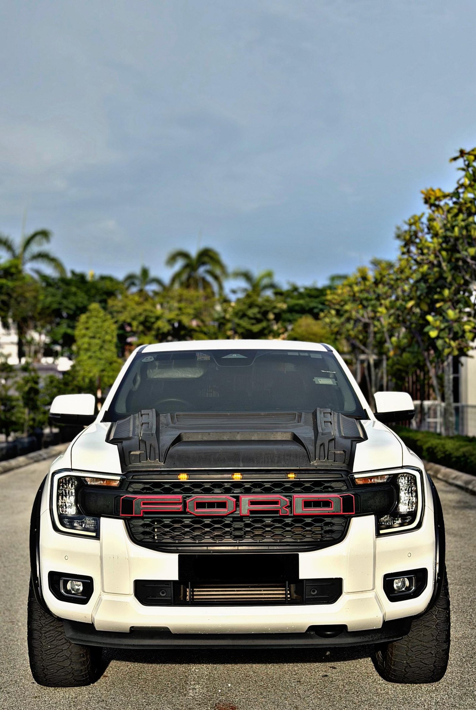 FORD RANGER T9 2.0 XLT PLUS AUTO 4WD - Image 3