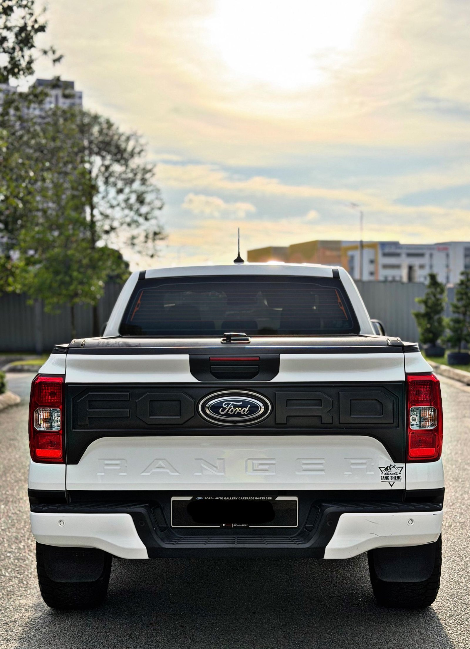 FORD RANGER T9 2.0 XLT PLUS AUTO 4WD - Image 4