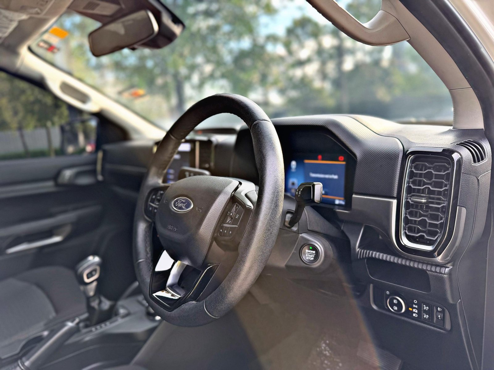 FORD RANGER T9 2.0 XLT PLUS AUTO 4WD - Image 14