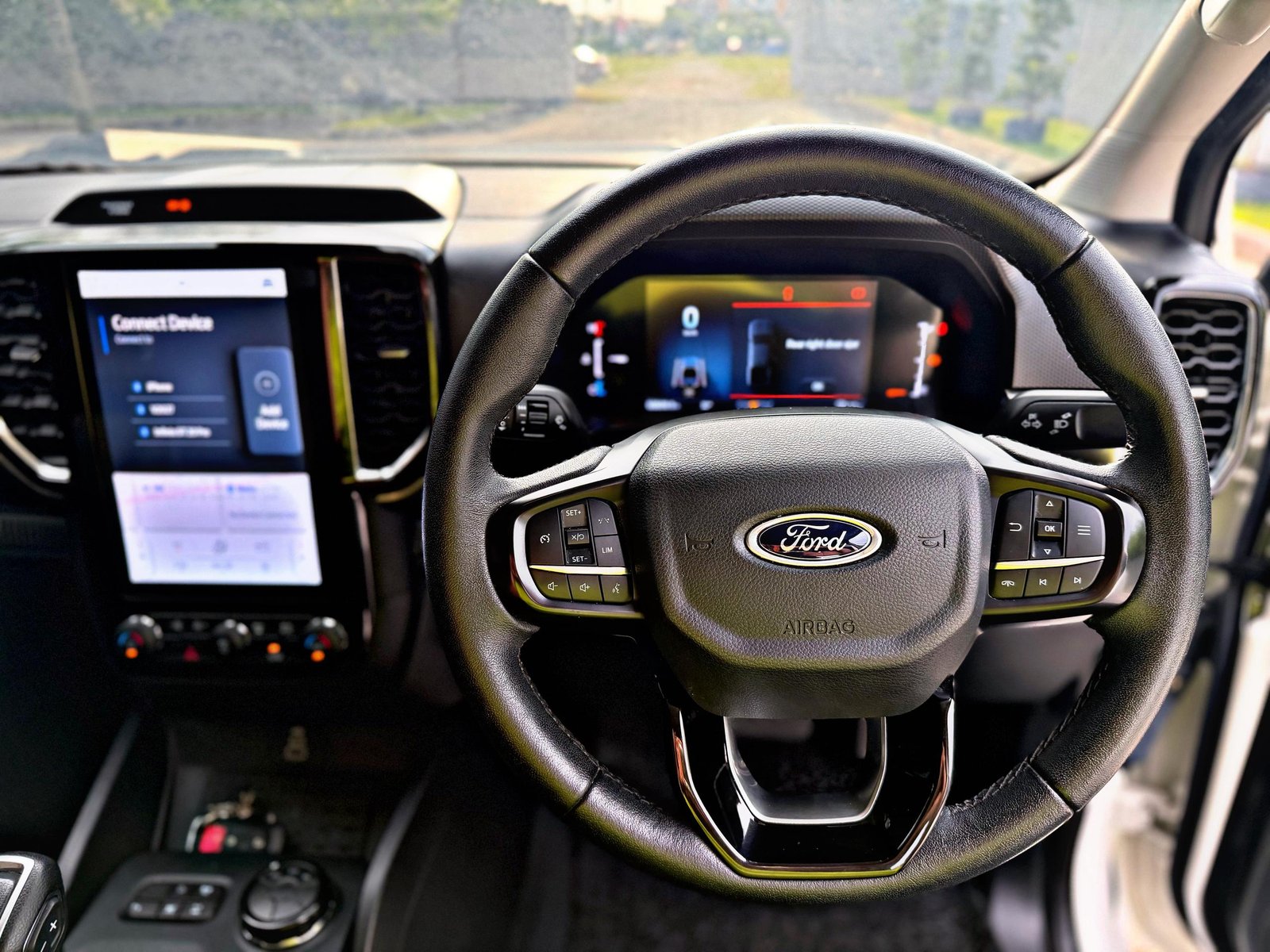 FORD RANGER T9 2.0 XLT PLUS AUTO 4WD - Image 11