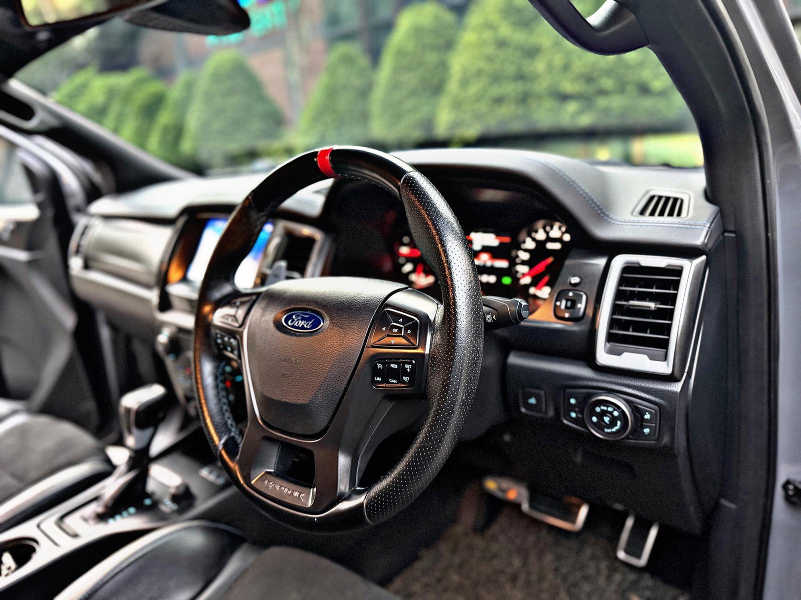 FORD RANGER RAPTOR BITURBO 2.0L AUTO - Image 8