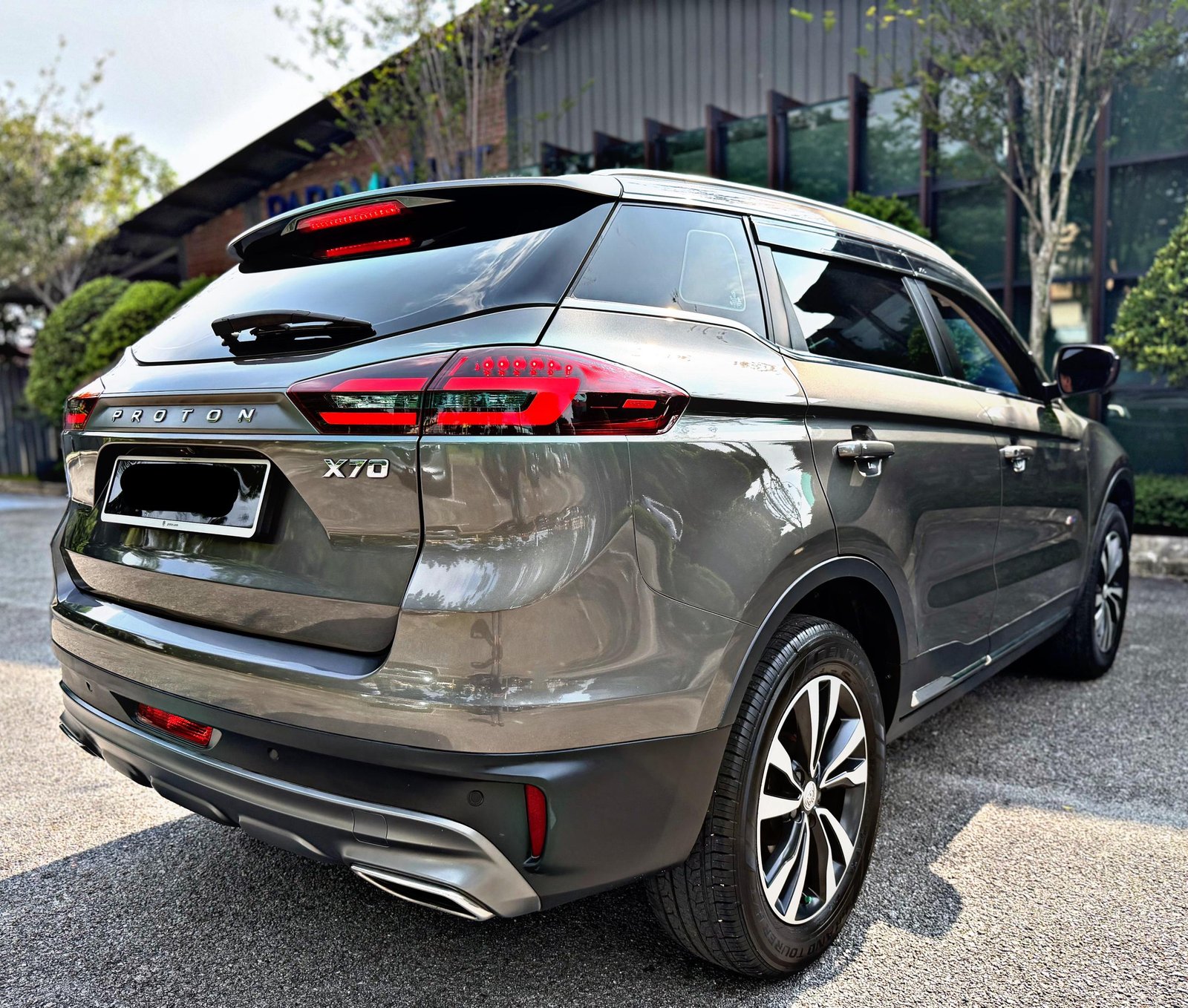 PROTON X70 TGDI 2WD EXECUTIVE 1.8(A) - Image 2