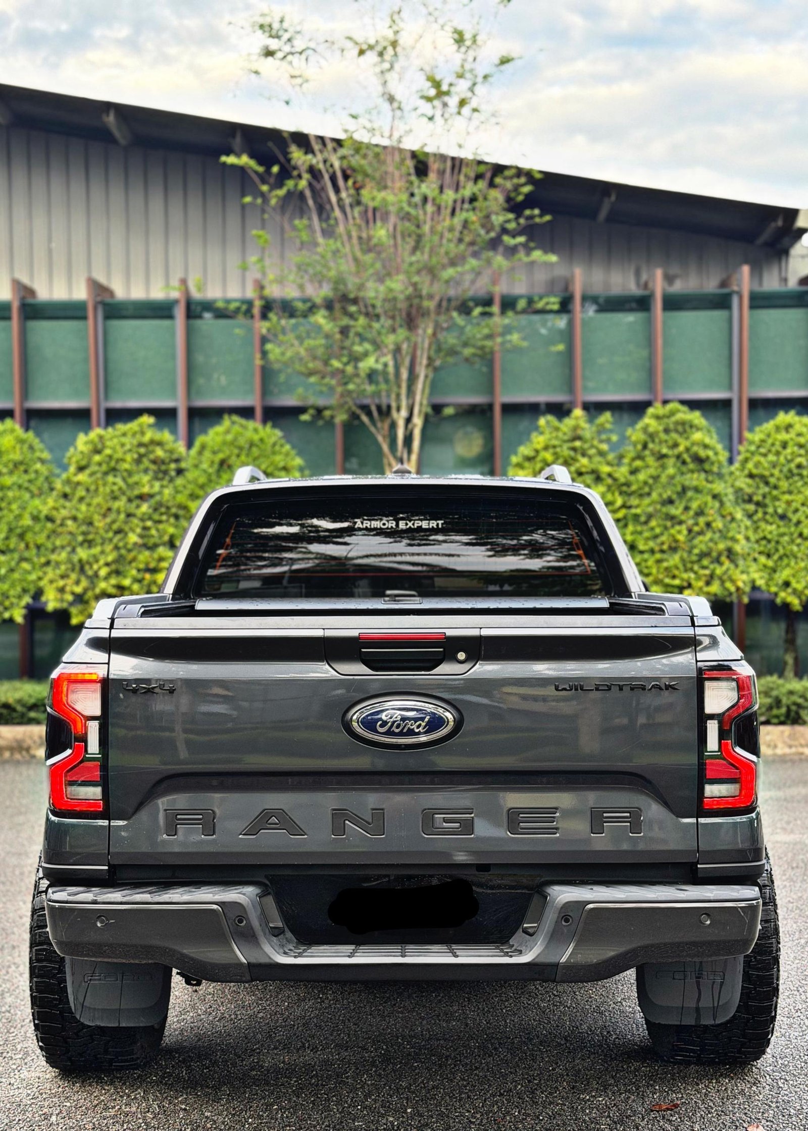 FORD RANGER WILDTRACK 2.0 AUTO 4WD - Image 4