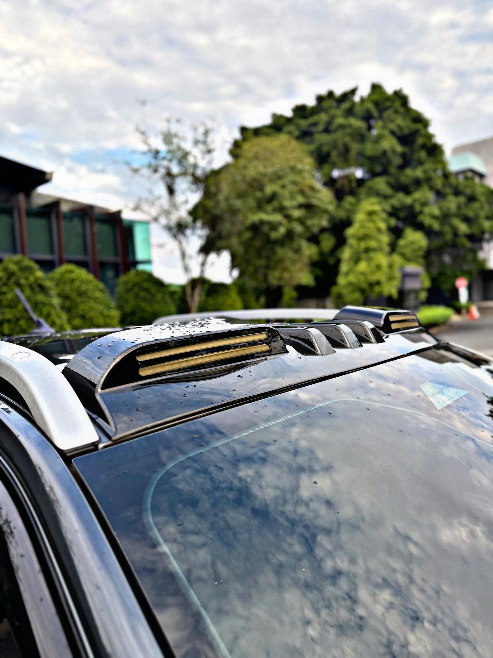 FORD RANGER WILDTRACK 2.0 AUTO 4WD - Image 12