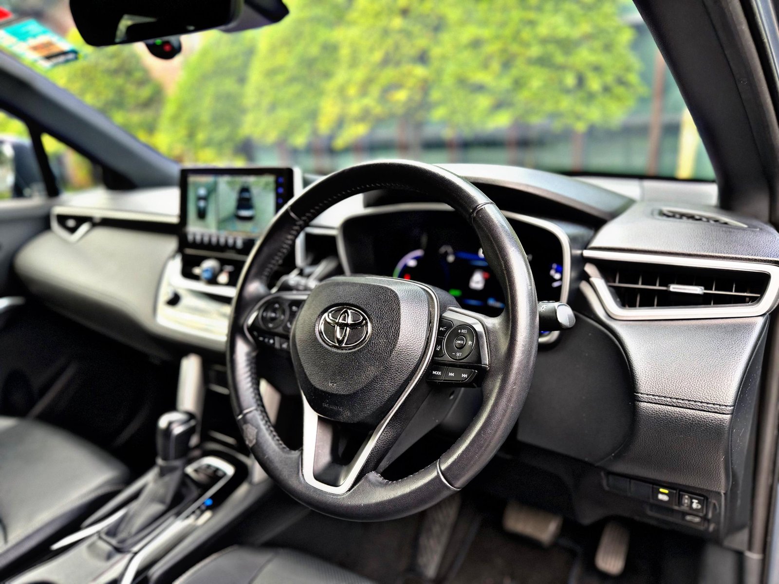 TOYOTA COROLLA CROSS 1.8 HYBRID - Image 6