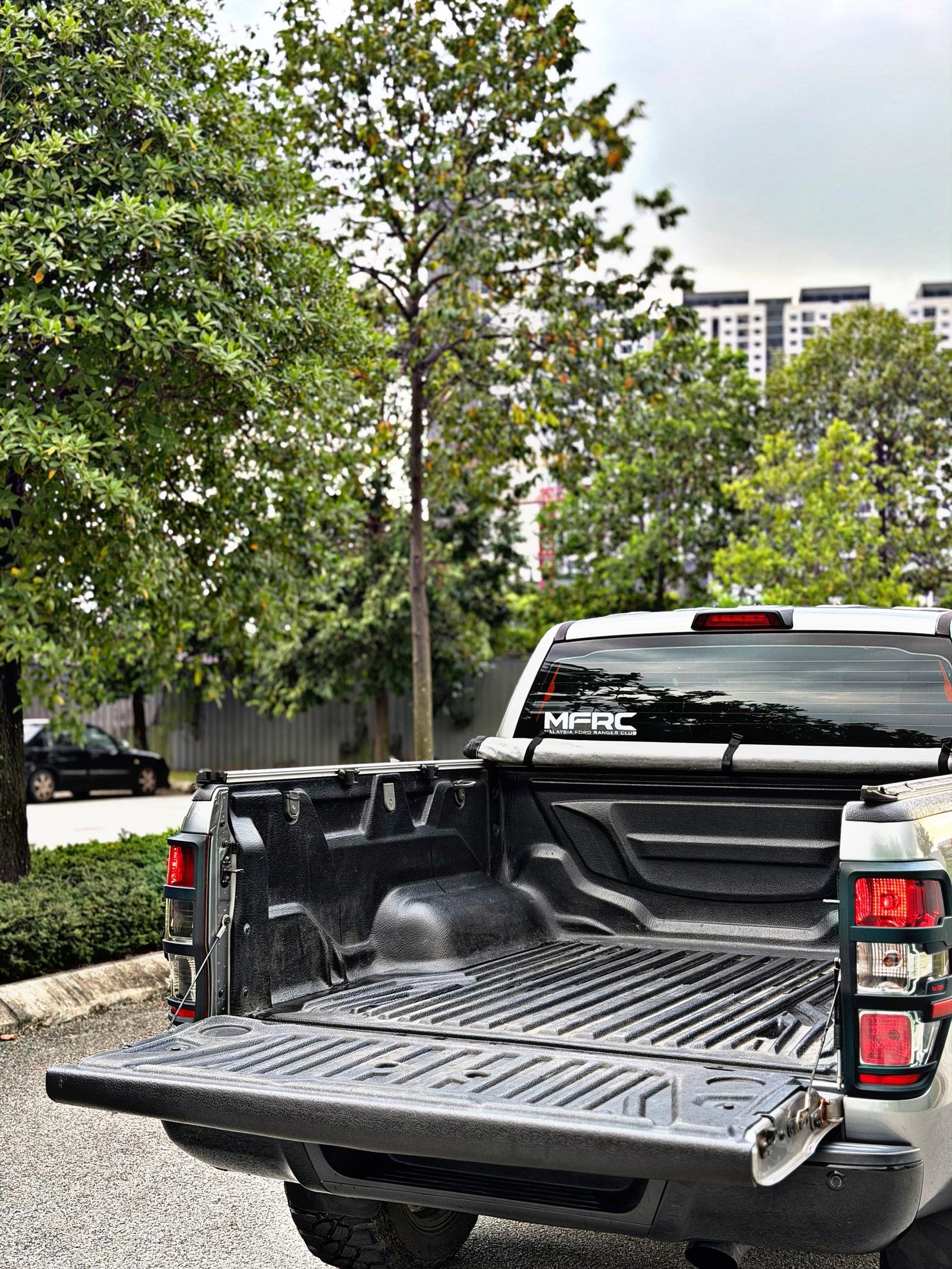 FORD RANGER XLT T7 (A) DIESEL - Image 10