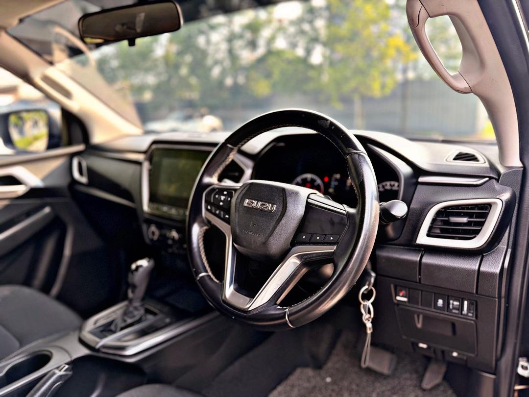 ISUZU DMAX 1.9 AUTO PLUS - Image 7