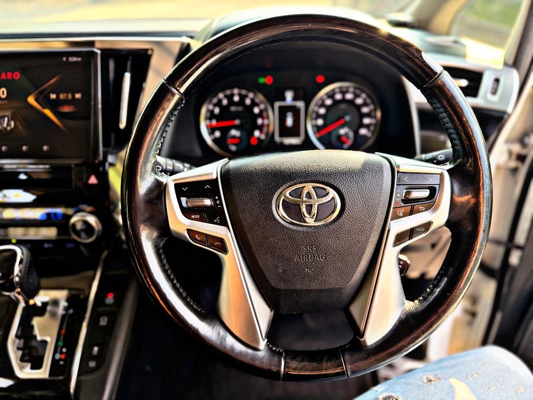 TOYOTA VELLFIRE ZG 2.5 AUTO - Image 8