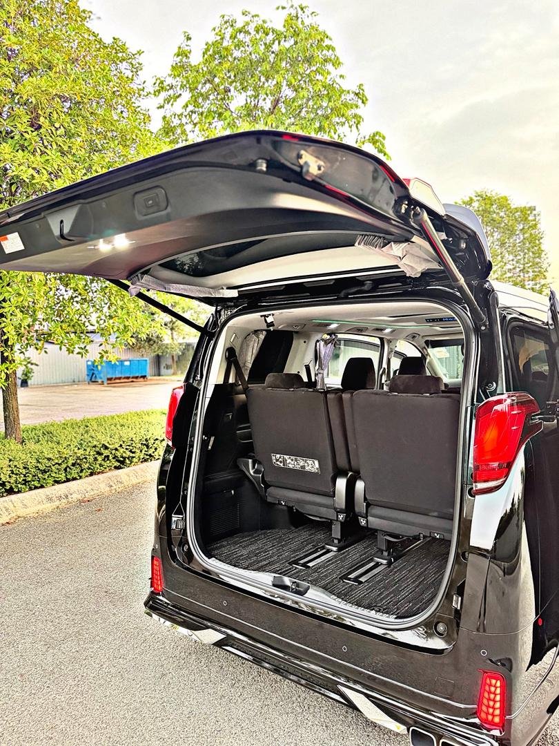 TOYOTA ALPHARD S SPEC DBA-AGH30W - Image 12