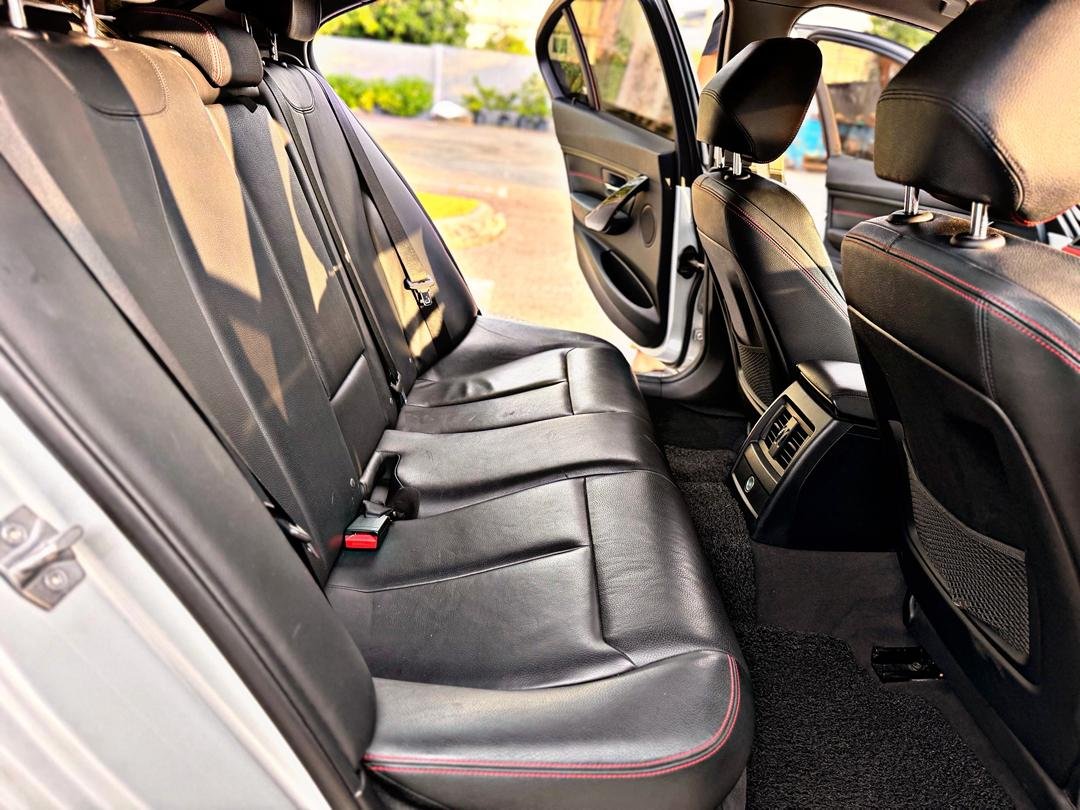 BMW F30 320i 2.0 AUTO - Image 13