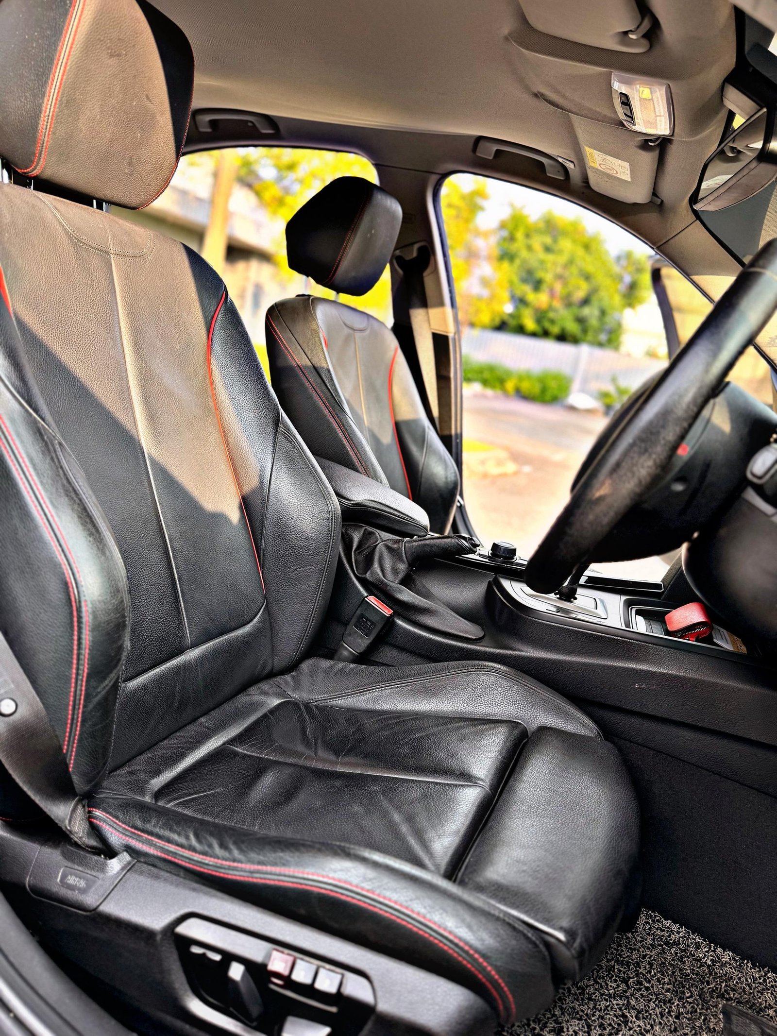 BMW F30 320i 2.0 AUTO - Image 7