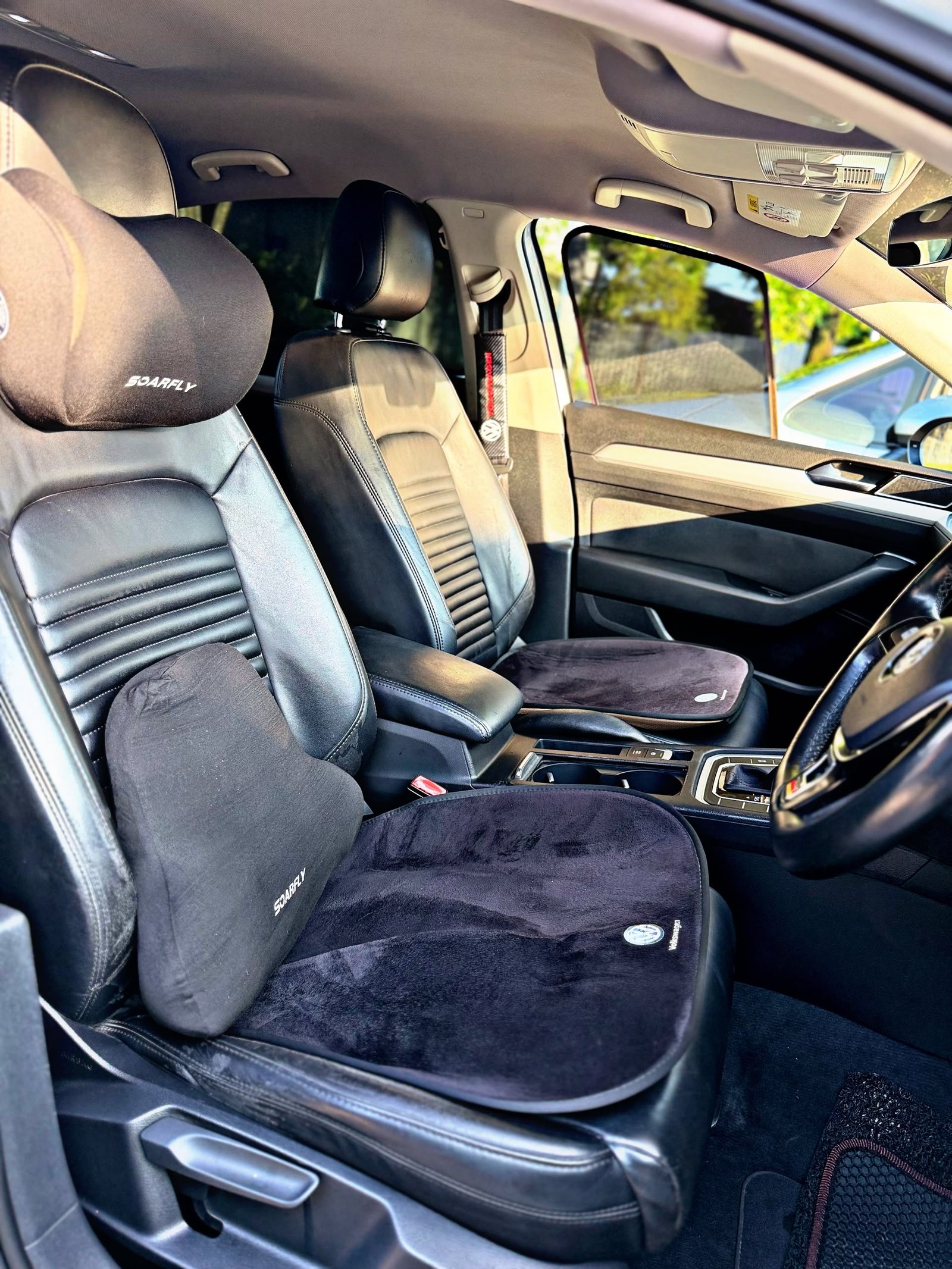 VOLKSWAGEN PASSAT 1.8 AUTO - Image 9