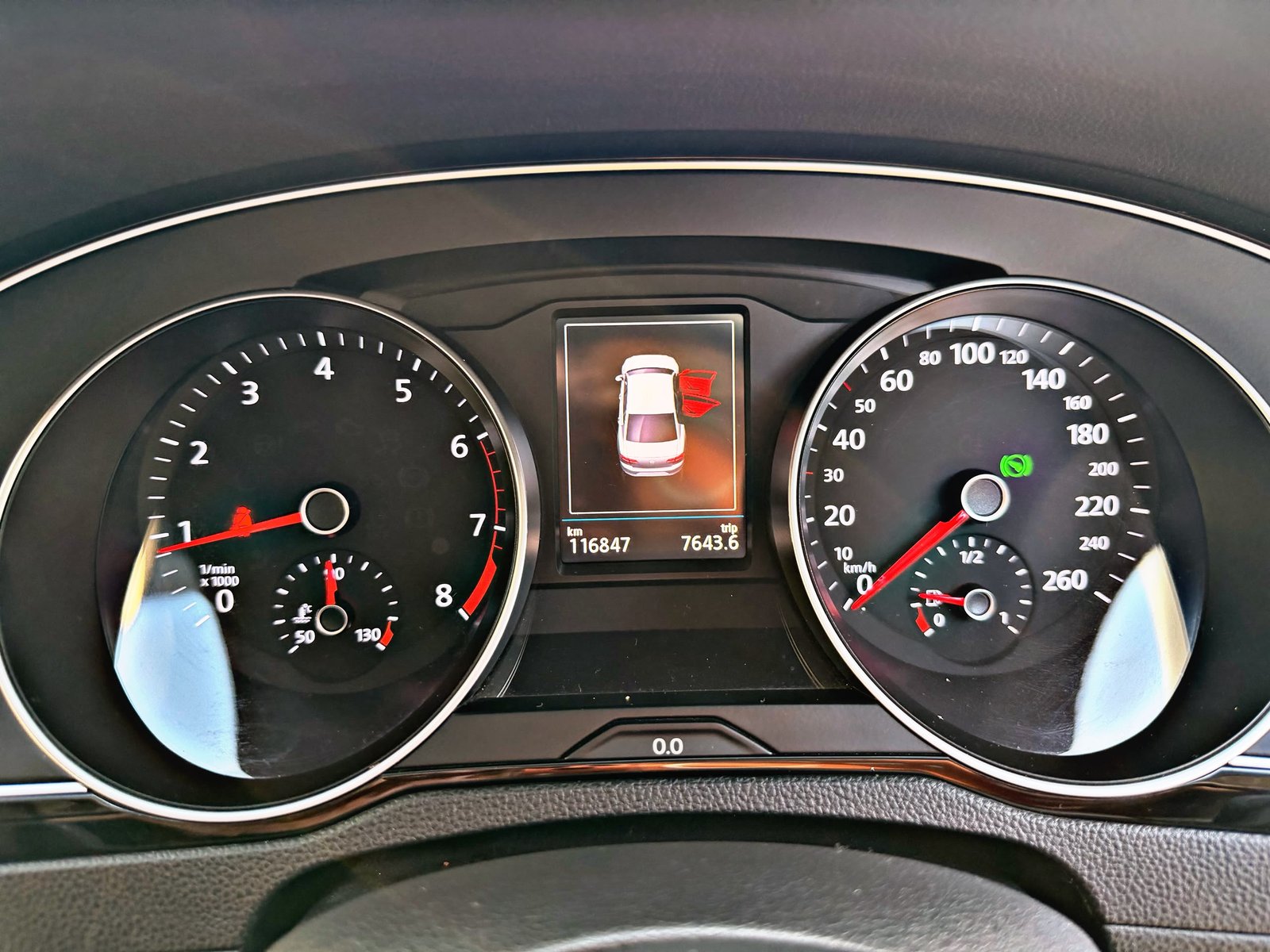 VOLKSWAGEN PASSAT 1.8 AUTO - Image 12