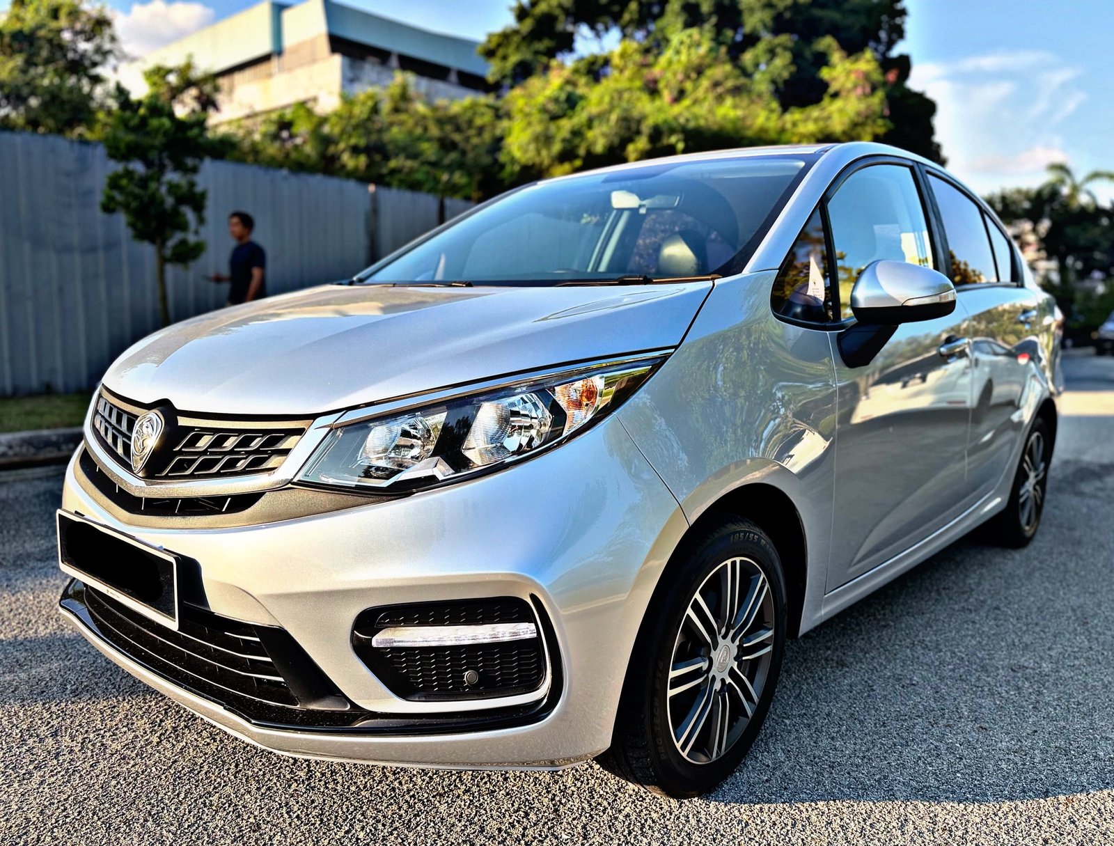 PROTON PERSONA PREMIUM CVT 1.6 - Image 2