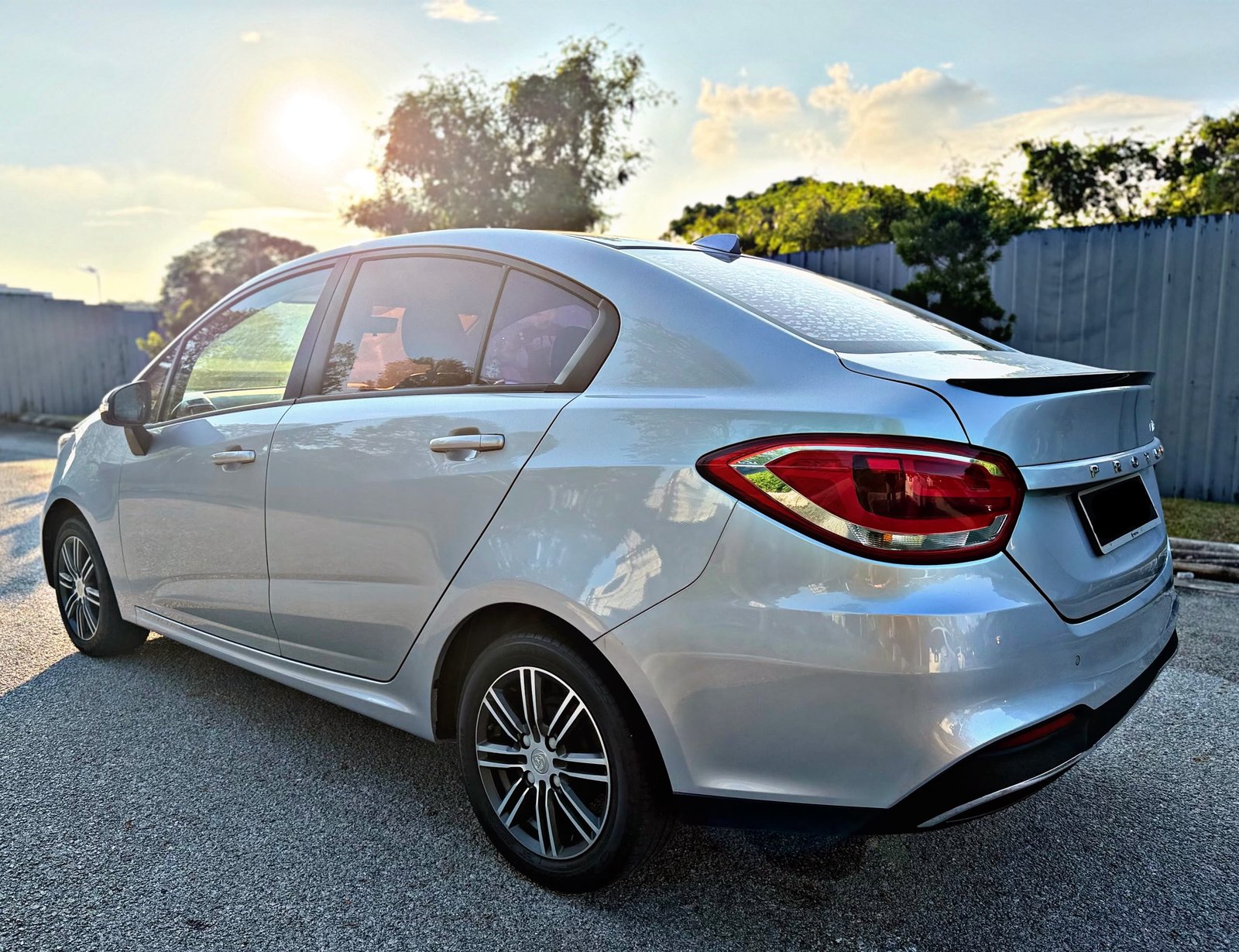 PROTON PERSONA PREMIUM CVT 1.6 - Image 5